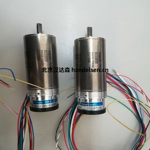 maxon直流電機DC-max系列 maxon motor電動汽車，汽車工業和機器人技術的驅動系統，maxon motor電動驅動系統對我們的日常生活和出行產生重大影響。30年前，無法想象自動送貨機器人會將披薩或包裹帶到我們的前門。越來越多的人正在使用電動自行車或電動踏板車進行通勤和娛樂。無論是在路上，在賽道上，在物流中心內還是在水下，maxon機電一體化系統都能使您安全可靠地行駛。  maxon直流電機DC-max系列系列： maxon DC-max 電機以最小的體積實現最大的性能和無與倫比的性價比。 maxon有刷直流電機DC-max系列DC-max 16：轉速：4840 轉/分，電流：14.8 毫安。 maxon有刷直流電機DC-max系列DC-max 22 ：轉速：4280 轉/分，電流：18.9 毫安。 maxon有刷直流電機DC-max系列DC-max 26：轉速：3790 轉/分，電流：22.2 毫安。  maxon直流電機DC-max系列電壓值： 標稱電壓：6 V 空載速度：7890 轉/分 空載電流：14.8 毫安 額定轉速：4840 轉/分 額定扭矩（最大連續扭矩）：4.04 毫牛米 額定電流（最大連續電流）：0.575 安培 失速扭矩：10.5 毫牛米 失速電流：1.46 安培 最高效率：81 %  maxon直流電機DC-max系列特性 端子電阻：4.1 ? 端子電感<em></em>	0.14 毫高 扭矩常數<em></em>	7.19 毫牛米/安 速度恒定<em></em>	1330 轉/轉/V 速度/扭矩梯度<em></em>	758 轉/分 機械時間常數<em></em>	8.87 毫秒 轉子慣量<em></em>	1.12 克²  maxon直流電機DC-max系列熱數據 耐熱電阻外殼-環境<em></em>	29.8 千瓦 熱阻繞組外殼<em></em>	5.5 千米/瓦 熱時間常數繞組<em></em>	5.47 秒 熱時間常數電機<em></em>	288 秒 環境溫度<em></em>	-30°C以上 最高繞組溫度<em></em>	+85 °C  maxon直流電機DC-max系列型號 maxon-DC-max 16 maxon-DC-max 22  maxon-DC-max 26   maxon直流電機DC-max系列